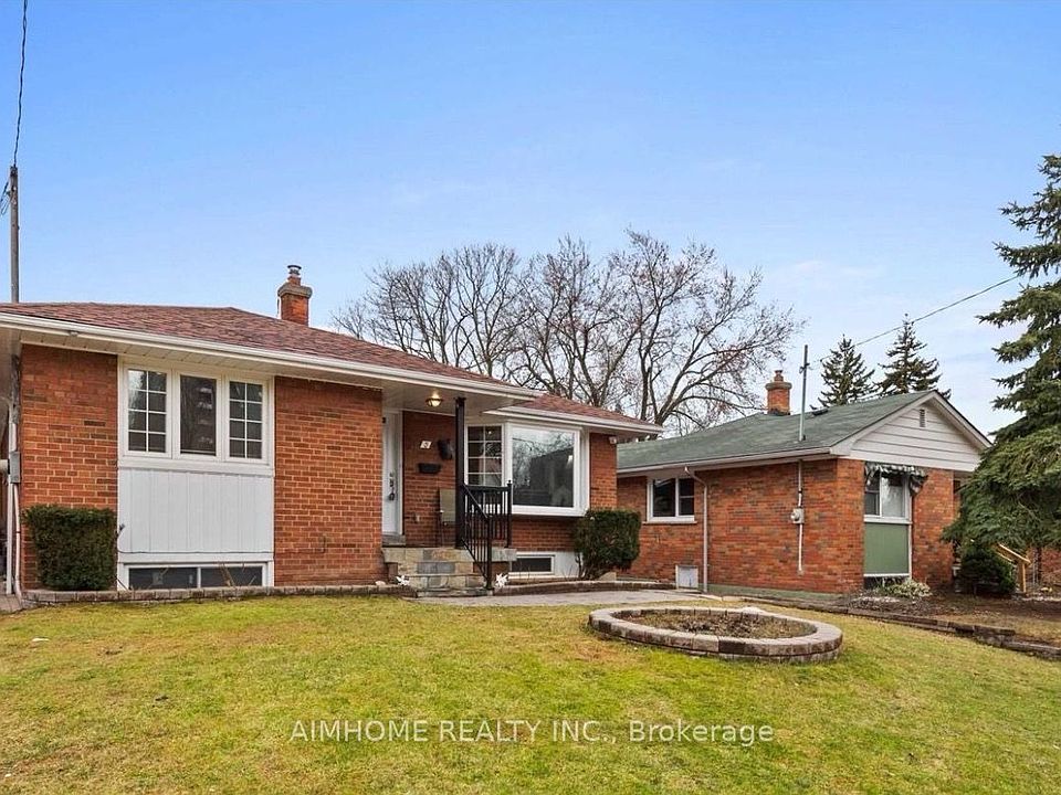 1st image of 5 Heatherington Dr