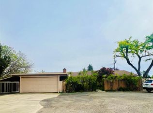 303 E Bullard Ave APT 151, Fresno, CA