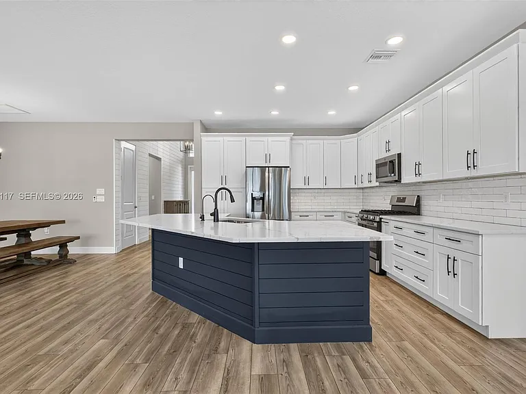 11996 SW Seahorse Springs Ter — Photo 16