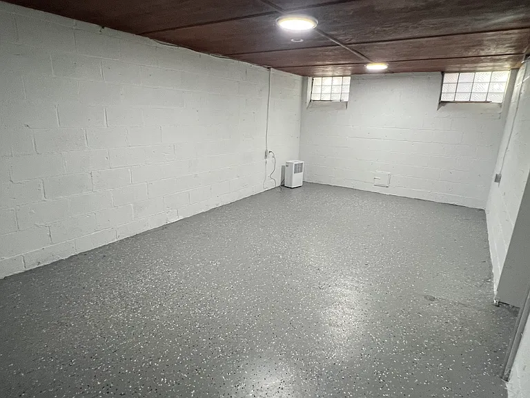 3225 Washington Blvd #1 — Photo 50