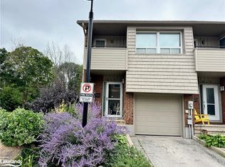 615 10th St, Collingwood, ON L9Y 4K6