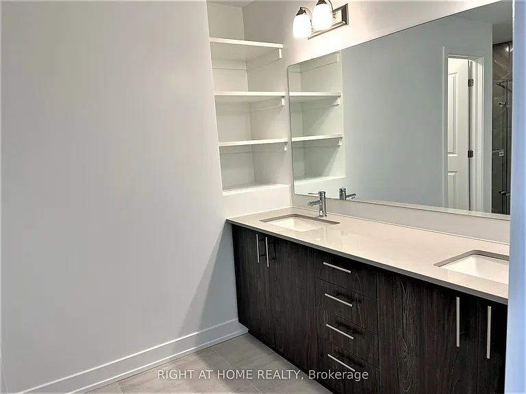 902 Duxbury Ln — Photo 27