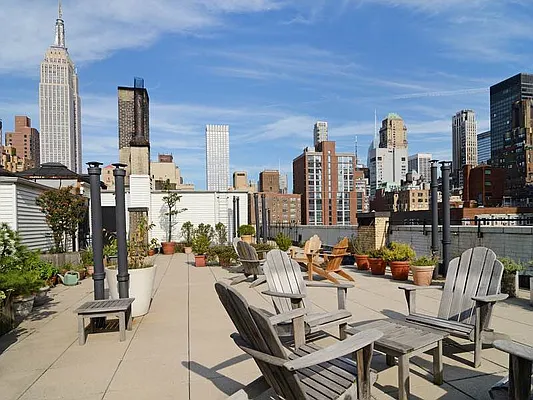 Sold by Douglas Elliman | media 21