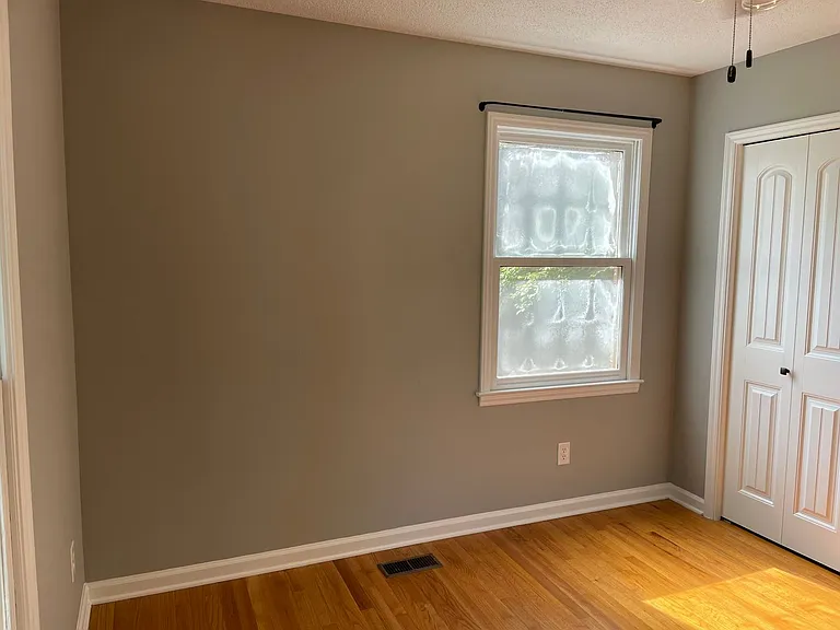 7942 Lake Vista Dr — Photo 29