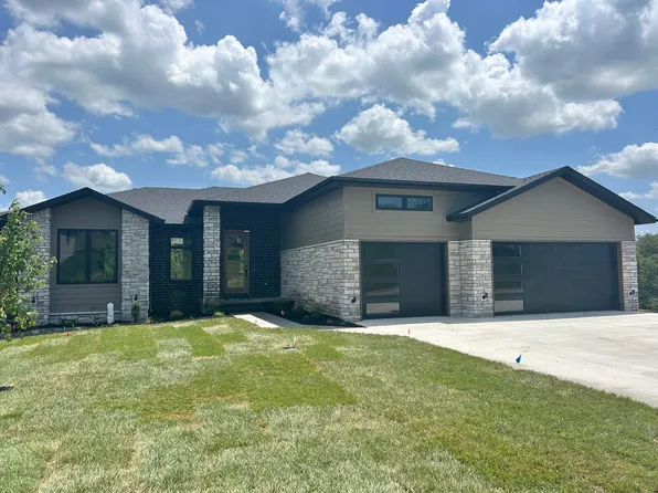 5958 S Clay Avenue, Springfield, MO 65810