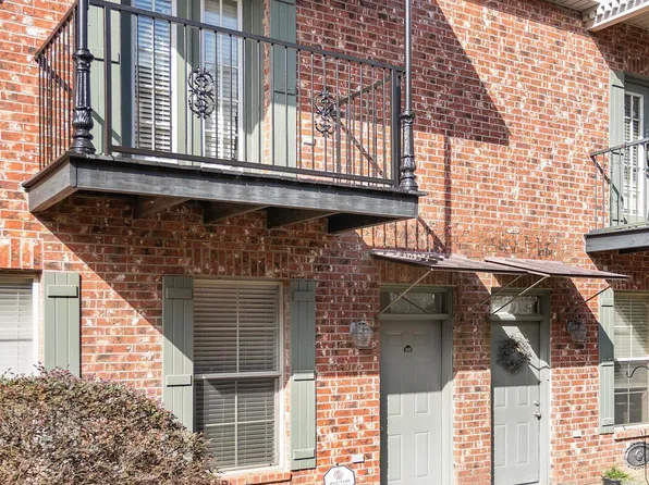 10600 Lakes Blvd, Baton Rouge, LA