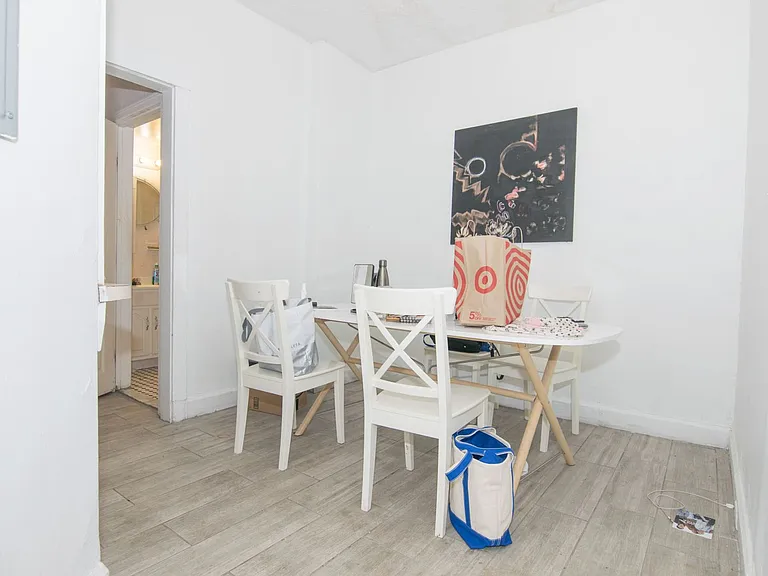 66A Egmont St #1 — Photo 4