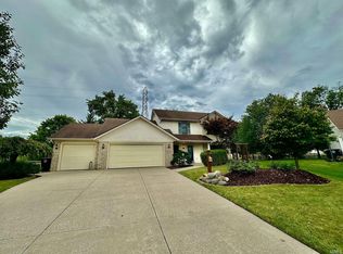 10223 Chapel Pines Pl, Fort Wayne, IN 46804