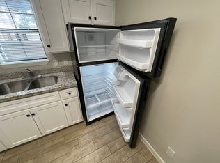 3001 E Price St #4, Laredo, TX 78043