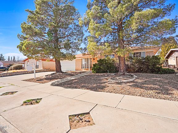 2nd image of 10337 Galahad Dr