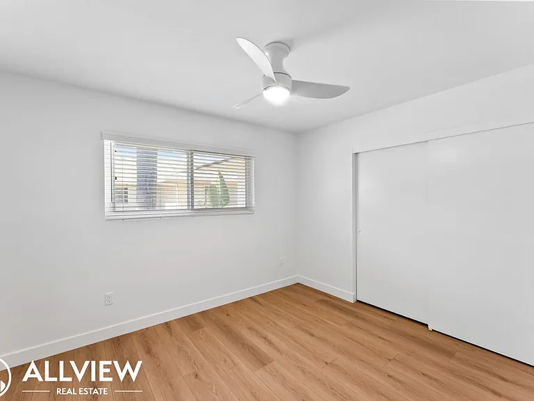 16661 Bartlett Ln — Photo 13