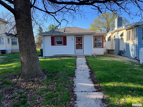 1924 W Clarke Ave, Peoria, IL 61604