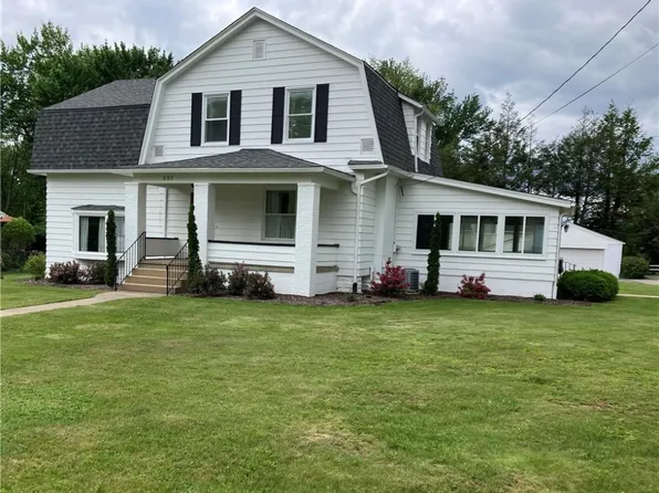 225 Country Club Rd, Butler, PA 16002