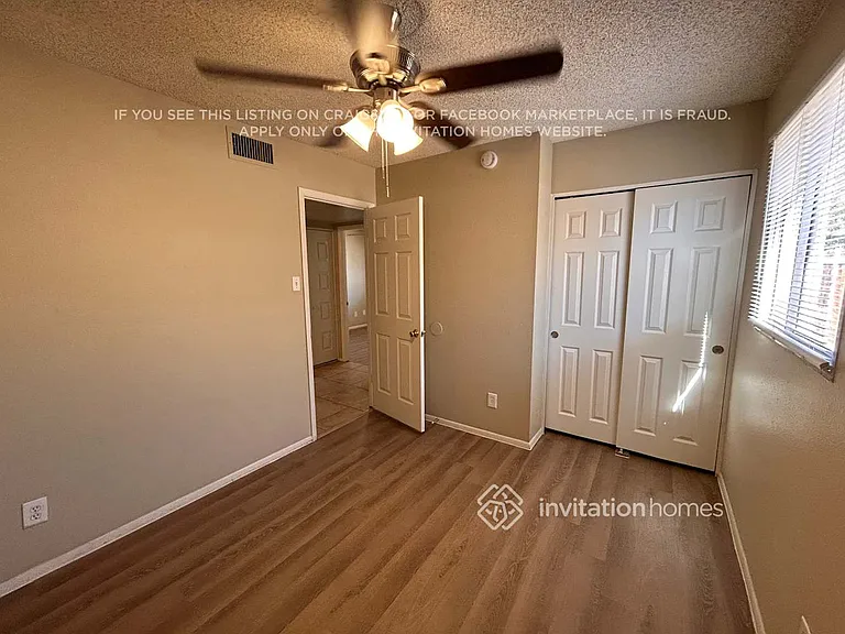 6731 W Denton Ln — Photo 11