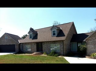 312 Country Club Rd, La Follette, TN 37766