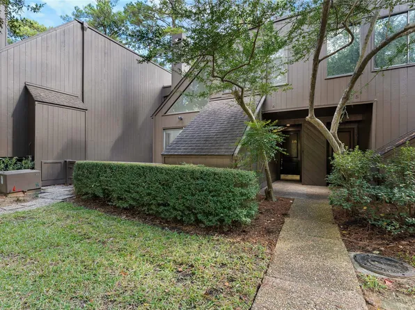 336 Litchfield Ln, Houston, TX 77024