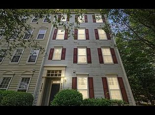 8099 Gatehouse Rd #30, Falls Church, VA 22042