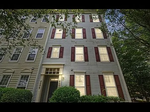 8099 Gatehouse Rd #30, Falls Church, VA 22042
