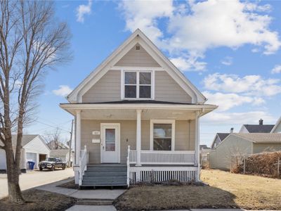 817 8th Ave SW, Cedar Rapids, IA, 52404