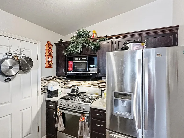 1476 Enrique Perez Cir — Photo 10