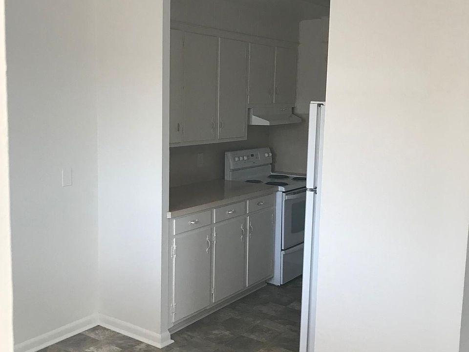 1st image of 2650 McFaddin St APT 3