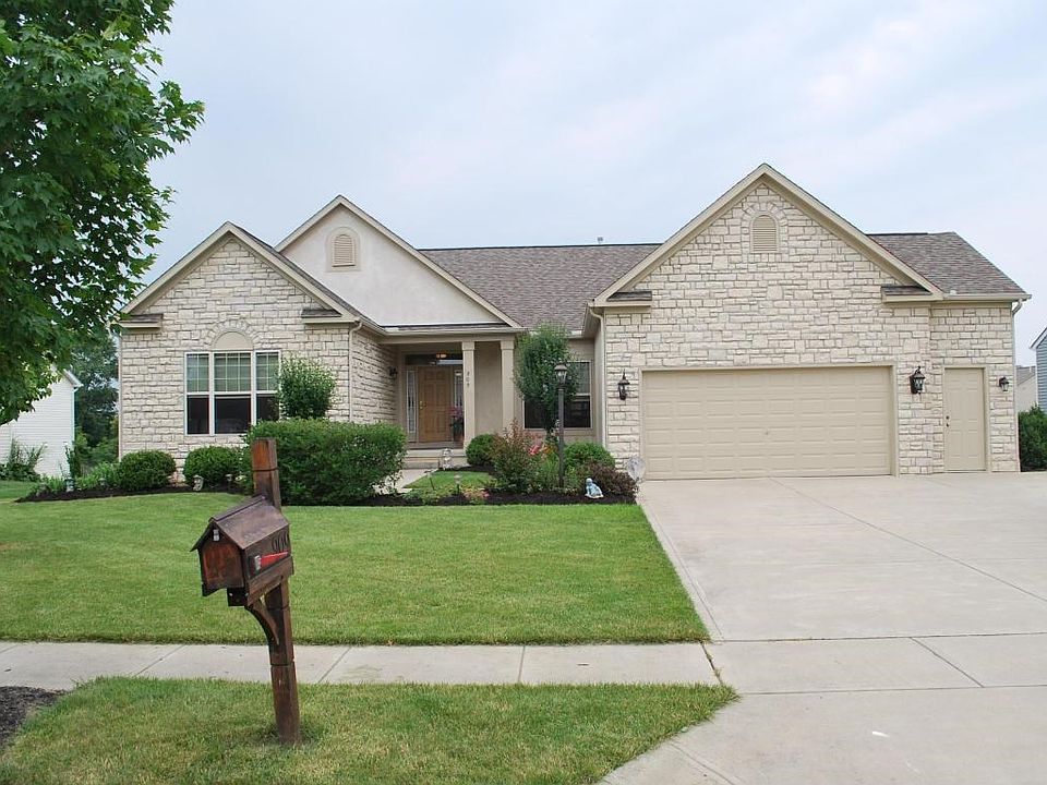 1st image of 909 Boggs Ct