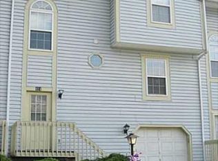 414 Redwood Ct, Pittsburgh, PA 15202