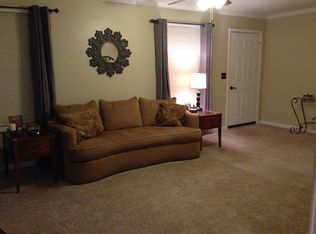 1760 Eastlake Dr, Cookeville, TN 38506