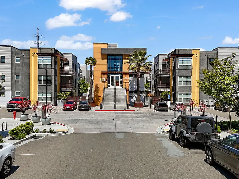 ROEN Menlo Park — Photo 41