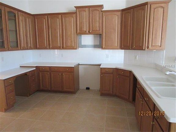 3rd image of 18112 Diamond Cove Ct