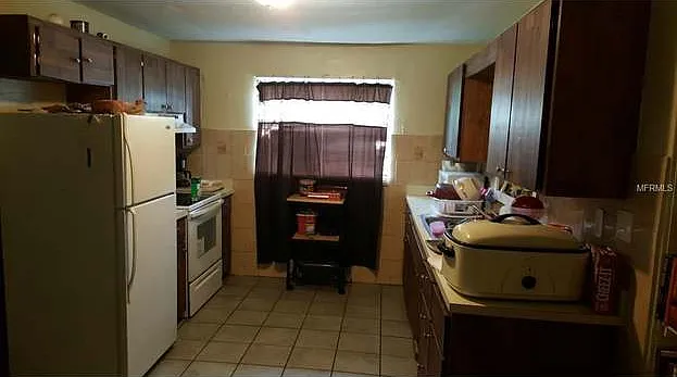 3001 E Jefferson St — Photo 14