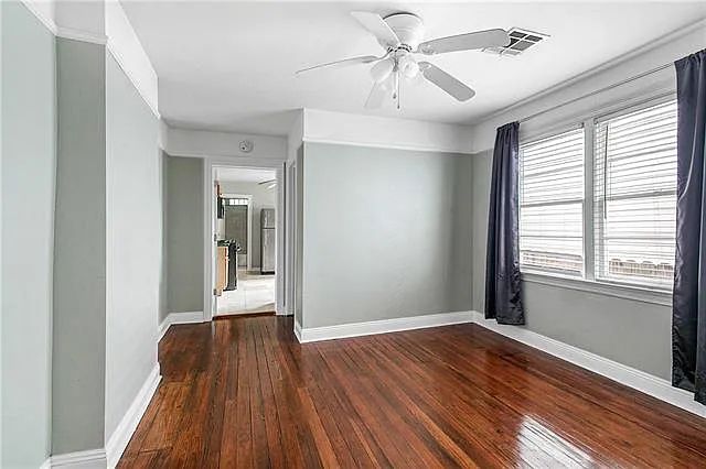 2411 Dauphine St — Photo 4