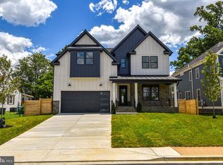 7617 Lisle Ave, Falls Church, VA 22043
