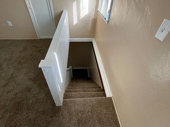 3rd image of 1190 Belvan Ave