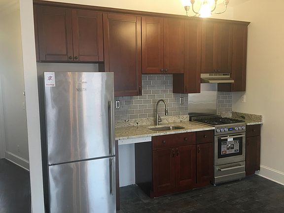 3rd image of 307 Communipaw Ave