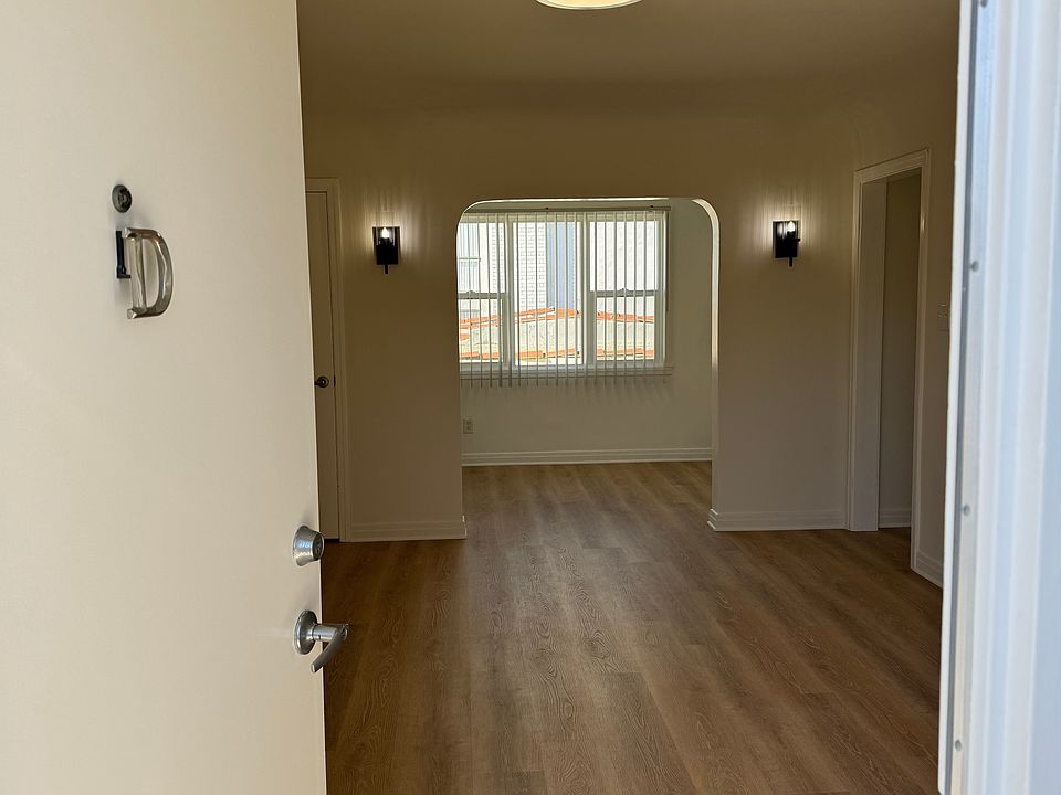 1st image of 943 Euclid St #D