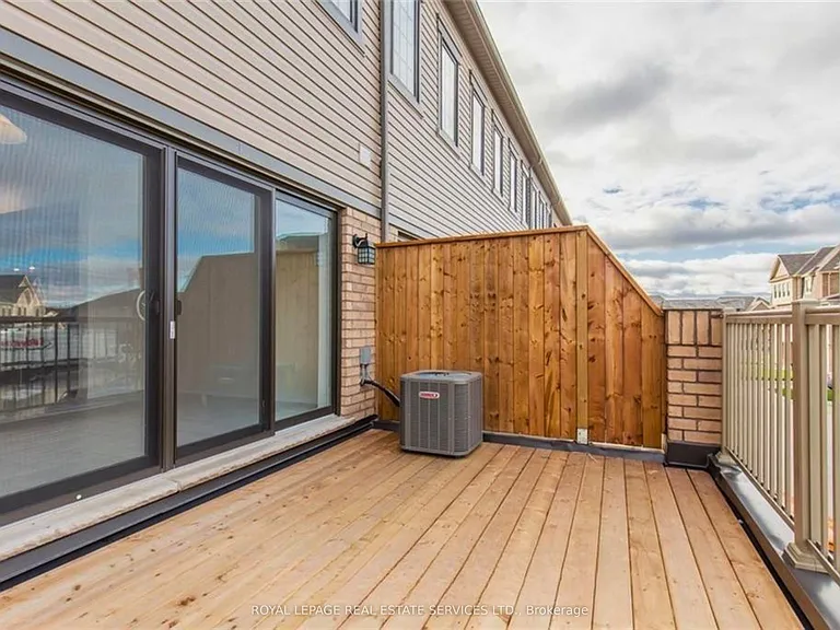 8317 Mulberry Dr — Photo 40