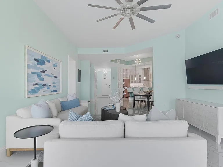 200 Ocean Crest Dr #1111 — Photo 28