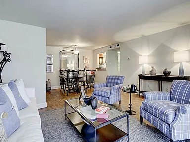 Advenir at French Quarter