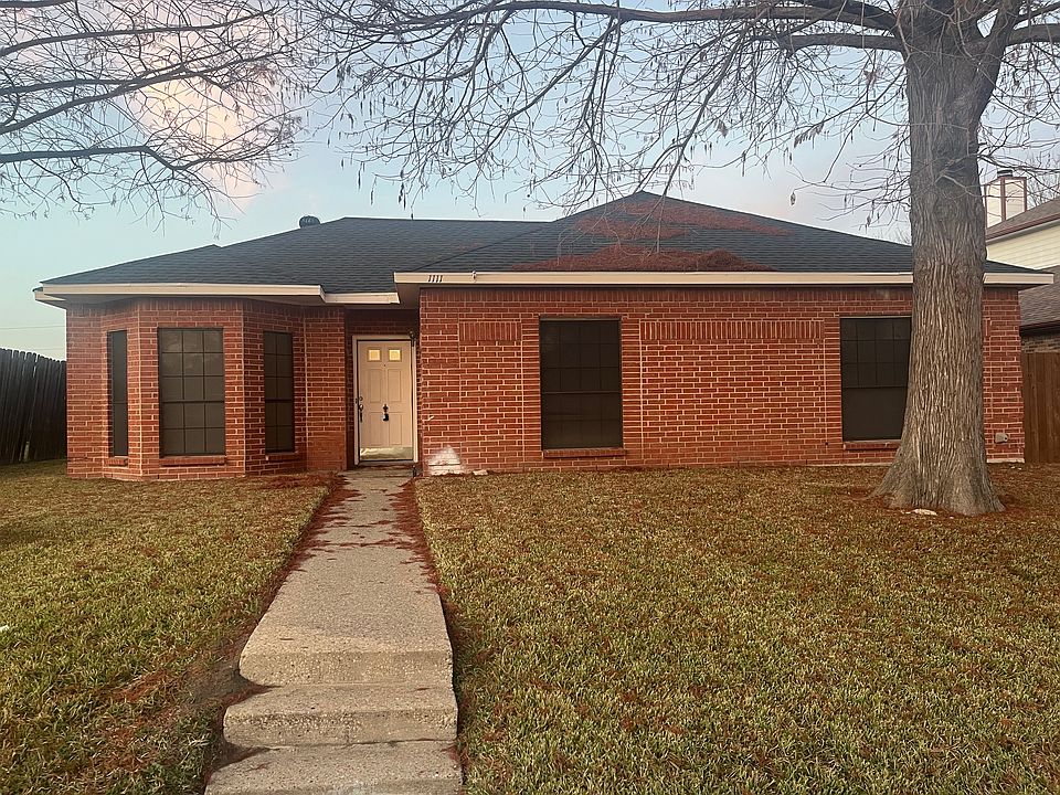 1st image of 1111 Dandelion Dr