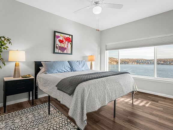 4th image of 36 Monarch Cove Ct #6B