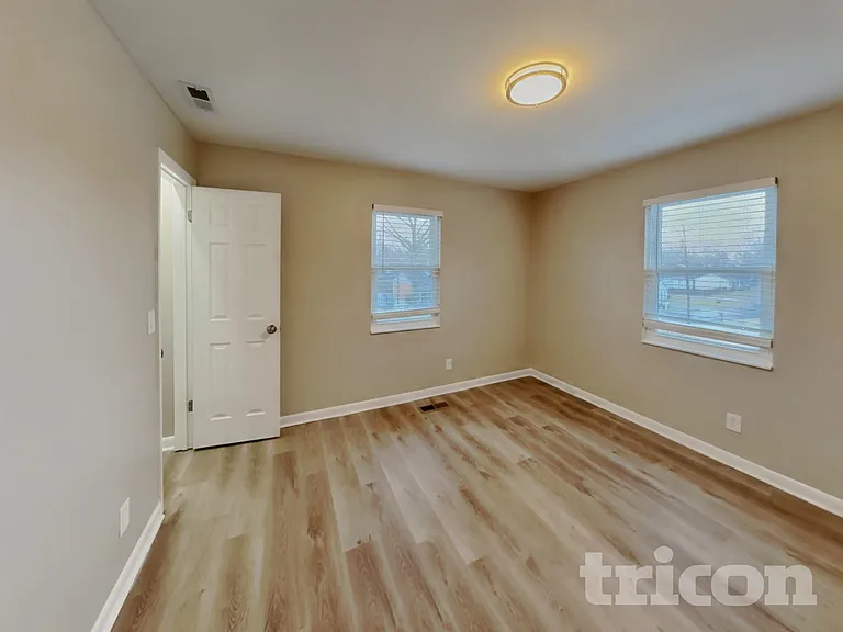 622 Meadowview Dr — Photo 12