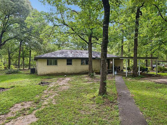 3rd image of 19127 Stillwood Rd