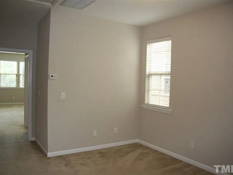 1536 Alemany St — Photo 14
