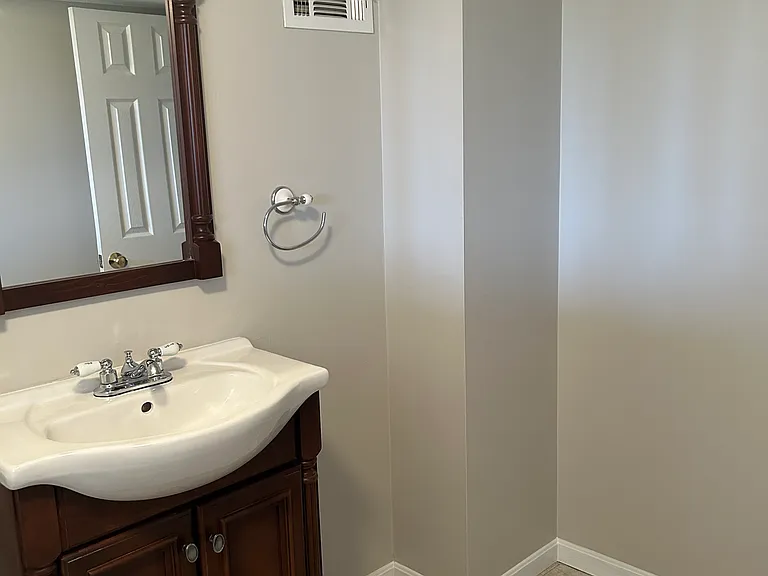 1312 Cherry Ln — Photo 33