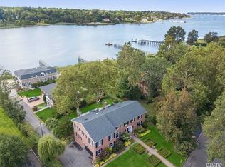 85 Shore Rd, Manhasset, NY 11030