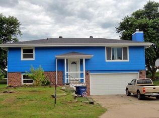 547 Michelle St, Crete, NE 68333