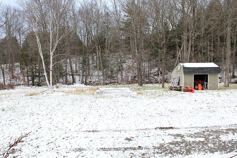 5th image of 9 Dunham Hollow Road