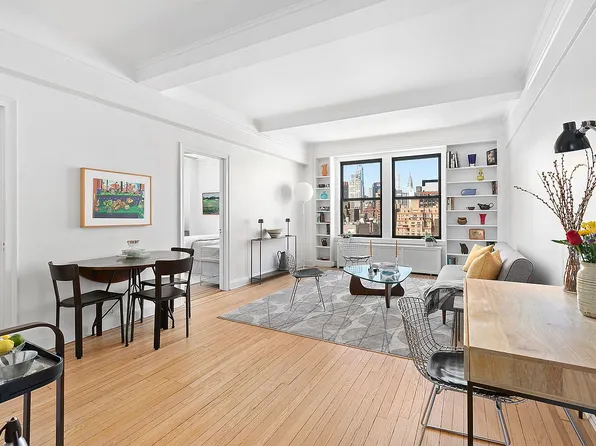 242 E 19th St APT 15E, New York, NY 10003
