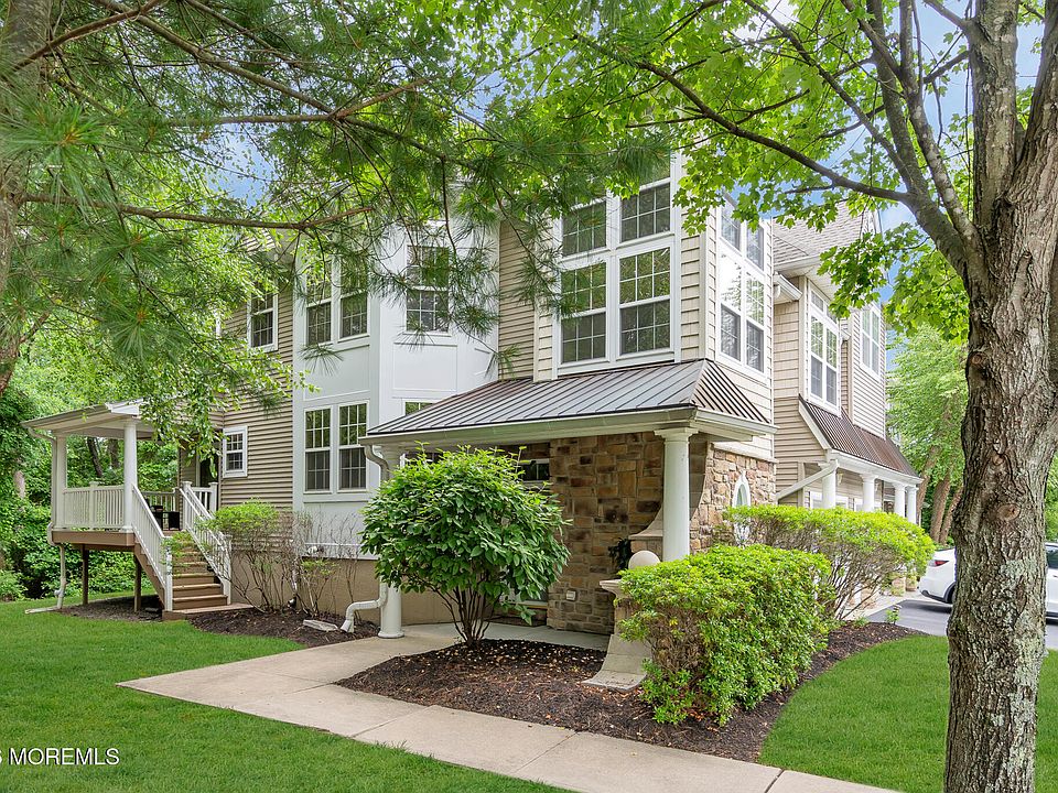 1st image of 73 Windward Drive
